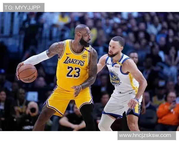 2014年湖人与勇士的激烈对决回顾及其对NBA格局的深远影响 2014年湖人与勇士的激烈对决回顾及其对NBA格局的深远影响